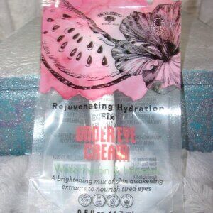 M-23 (NIP) BOLERO BEVERLY HILLS UNDER EYE CREAM WATERMELON & HIBISCUS